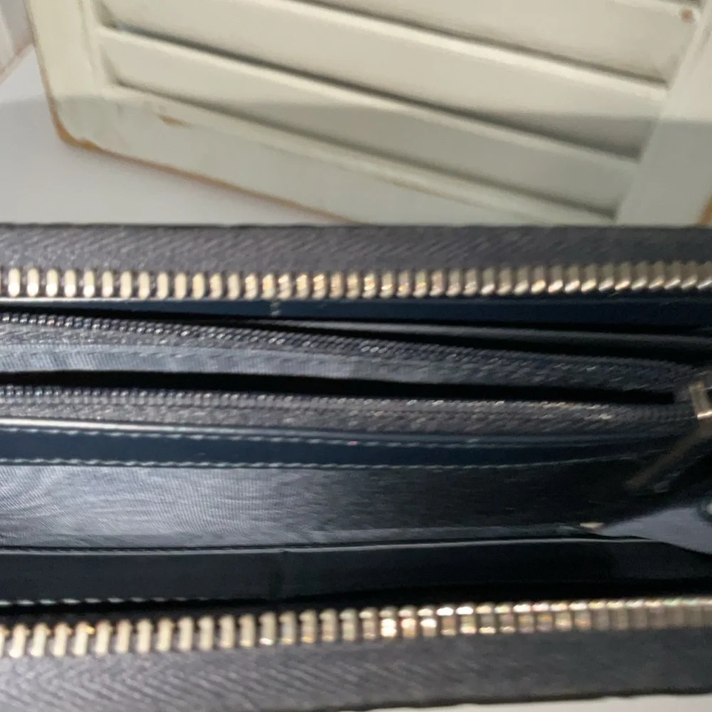 Gucci Wallet GG Logo Navy - Picture 13 of 14